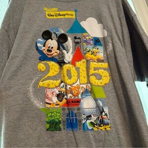Vintage Authentic Walt Disney World 2015 Short Sleeve Park Shirt Size 2XL
